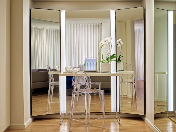 The Valorian Los Angeles, Curio Collection by Hilton