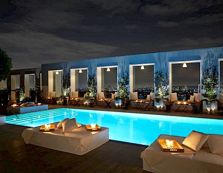 The Valorian Los Angeles, Curio Collection by Hilton
